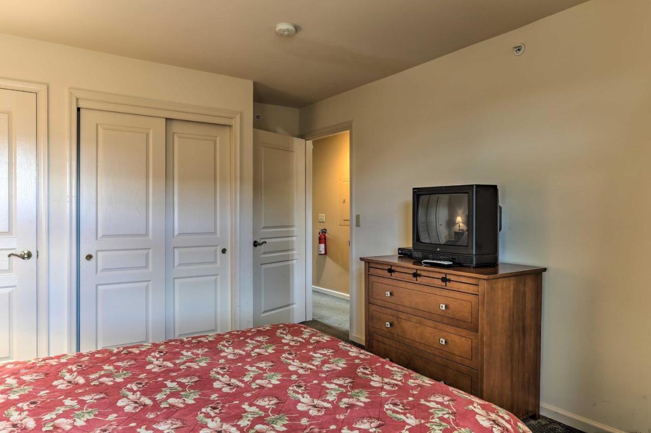 Mountain Creek - Hot Tub And Pool Access Holiday home Vernon